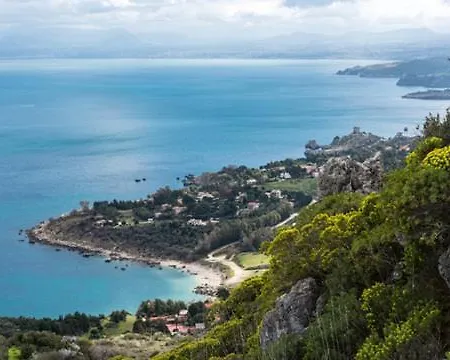 Varo By Sicily Travelling Willa