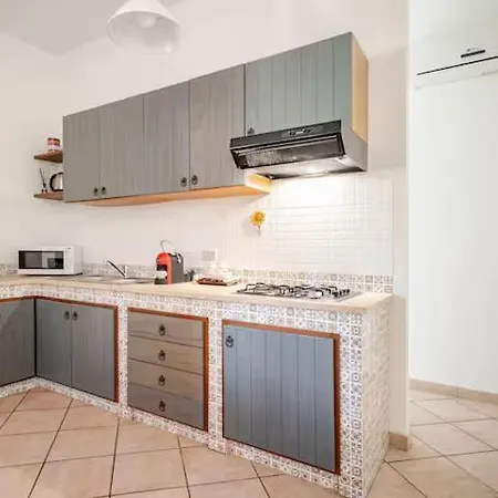 Varo By Sicily Travelling Villa
